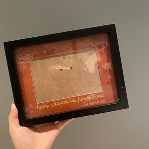 Picture frame with quote